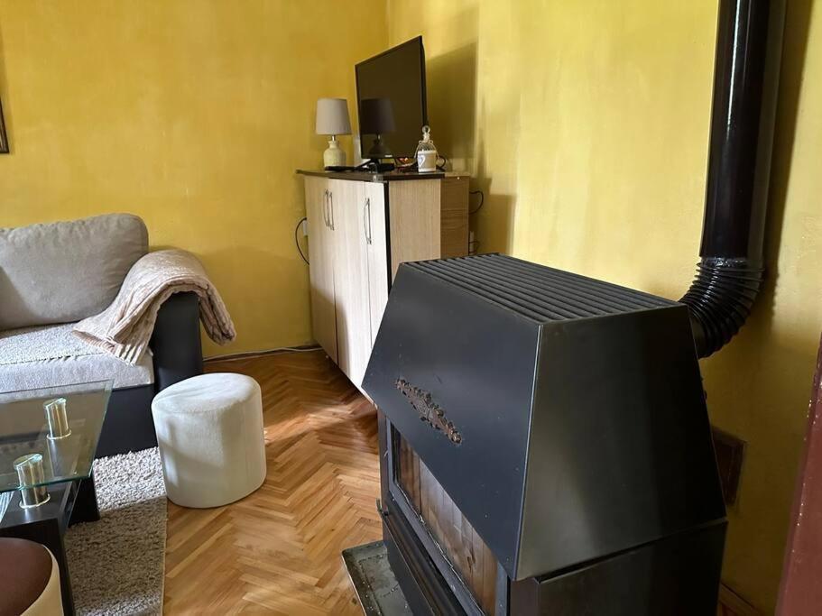 Cosy Mountain Villa In Nizepole Bitola Exterior photo
